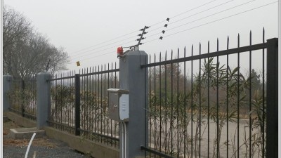 工廠周界為什么需要安裝脈沖電子圍欄？