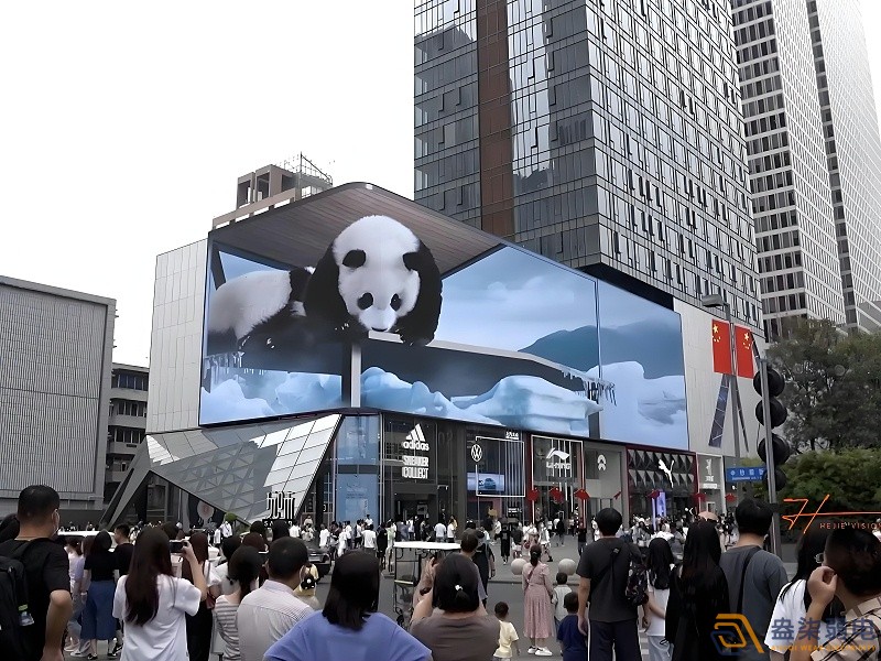 戶外裸眼3D大屏的p值由什么決定？